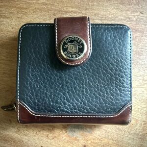 Vintage Dooney & Bourke Black and Brown Pebbled Leather Wallet